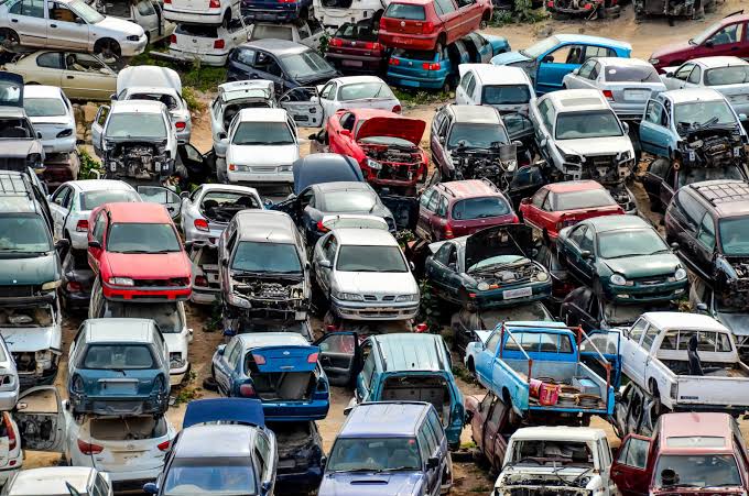 Used auto parts yard serving Second Life Auto Parts customers